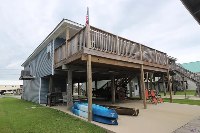 $445,000 | 148 Constantin Drive, Golden Meadow, LA 70357