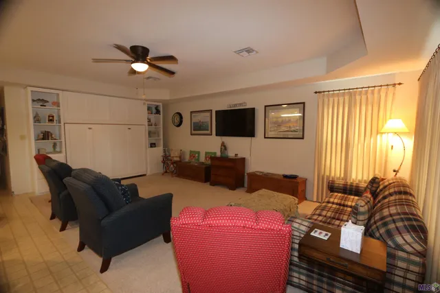 $445,000 | 148 Constantin Drive, Golden Meadow, LA 70357