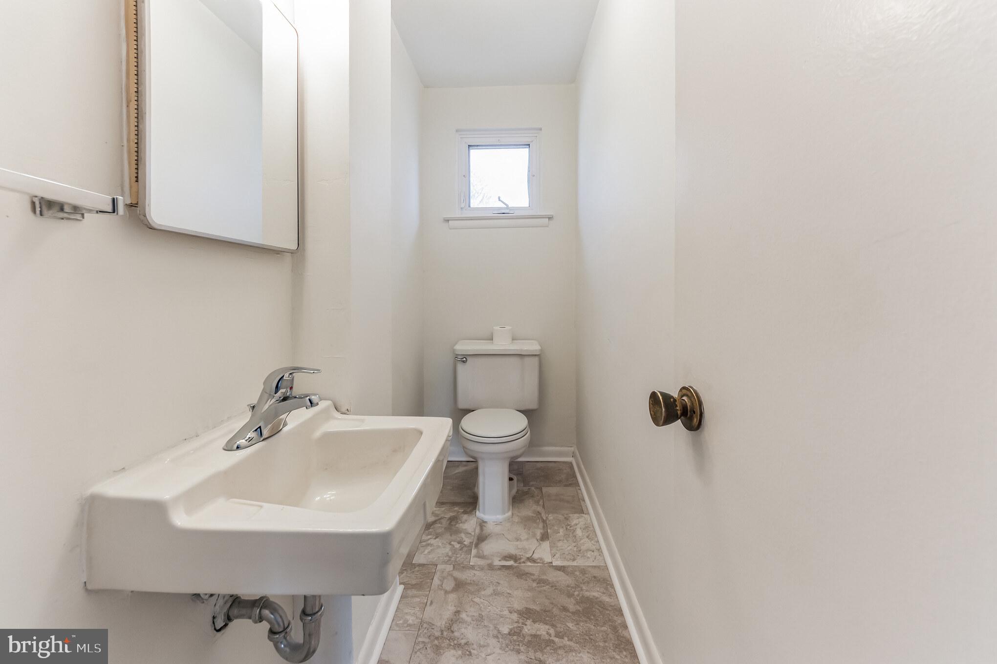 554 Delvale Road Yardley, PA 19067 - Photo 13 of 29 Powder Room