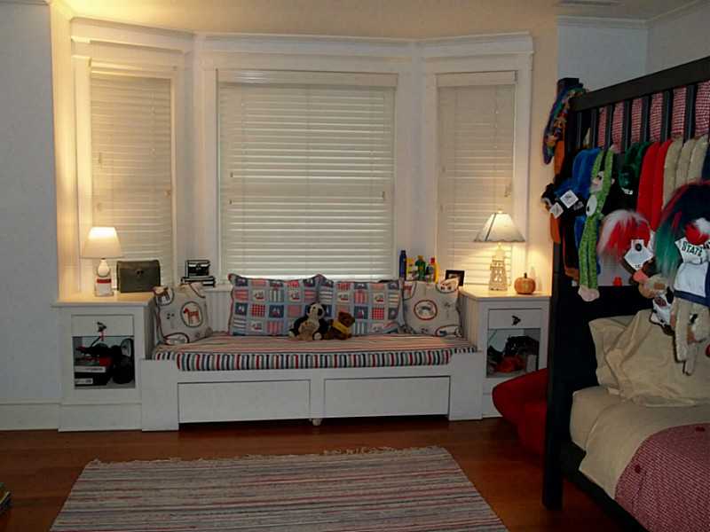 9 Massachaug Road Westerly, RI 02891 - Photo 14 of 23 Bedroom.