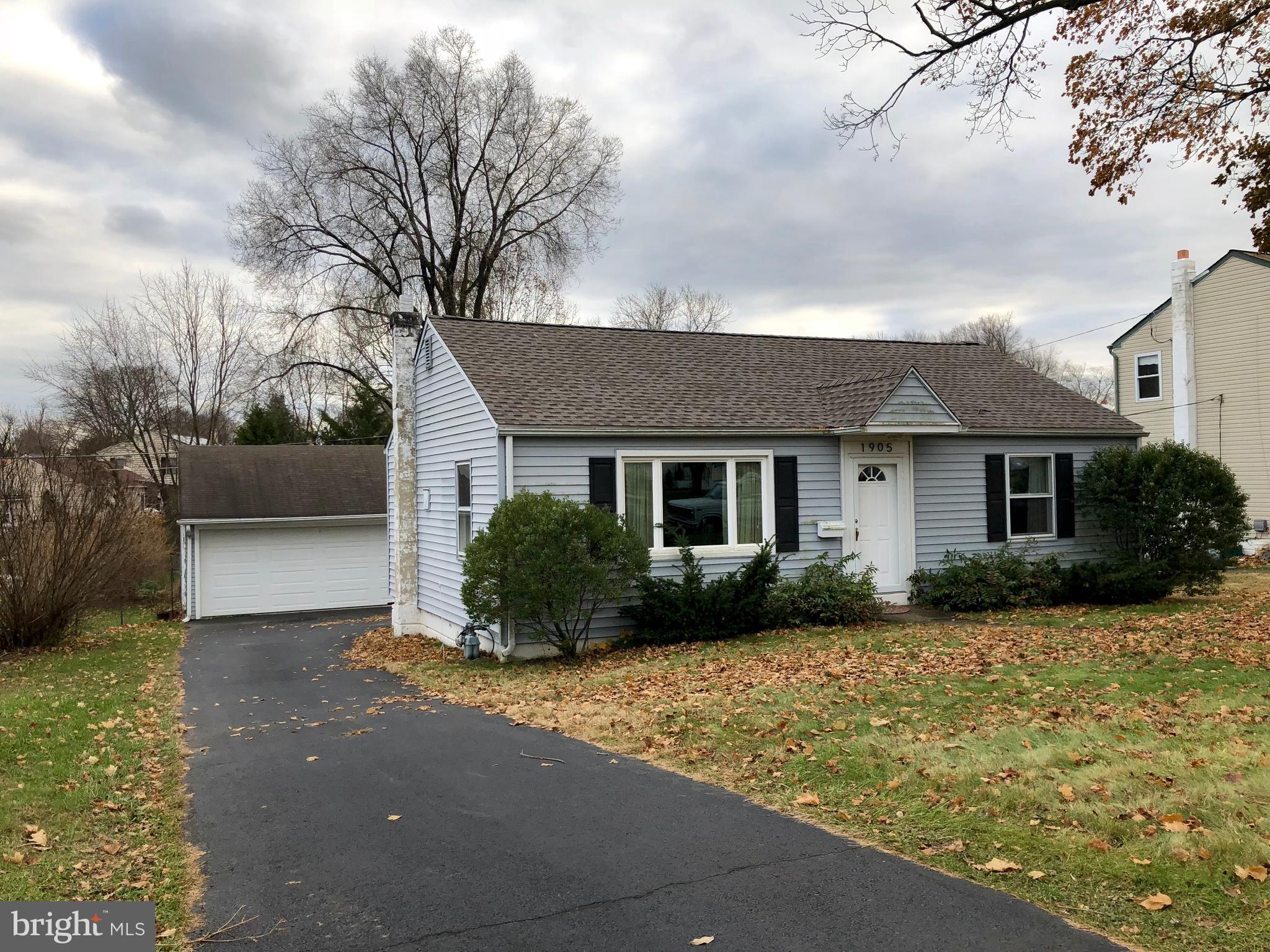 1905 Carton Road Hatboro, PA 19040 - Photo 2 of 18 Exterior Front