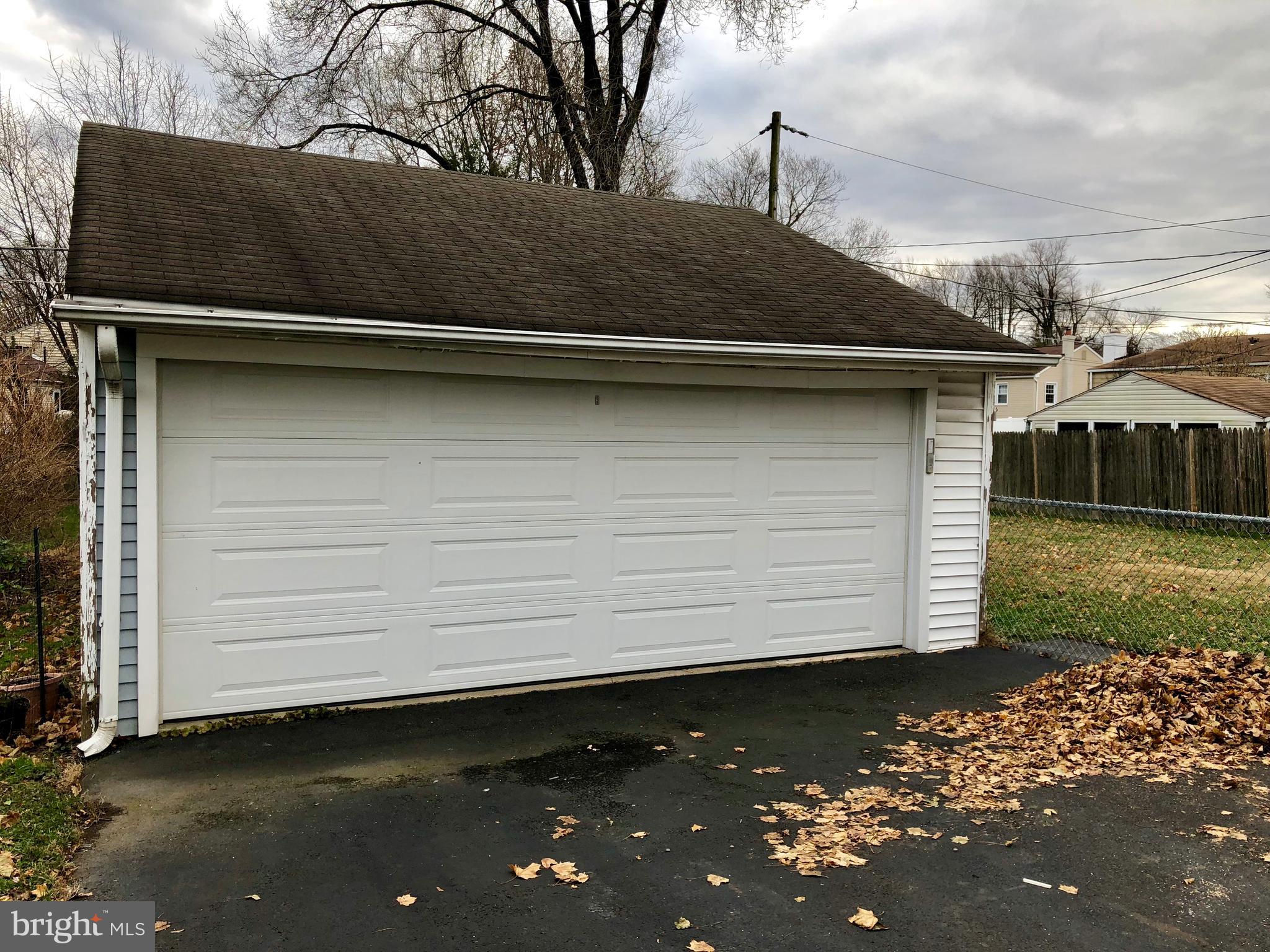 1905 Carton Road Hatboro, PA 19040 - Photo 16 of 18 Detached Garage