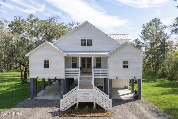 $1,179,000 | 34 Huspah Court North, Seabrook, SC 29940