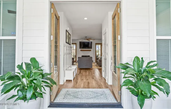 $1,179,000 | 34 Huspah Court North, Seabrook, SC 29940