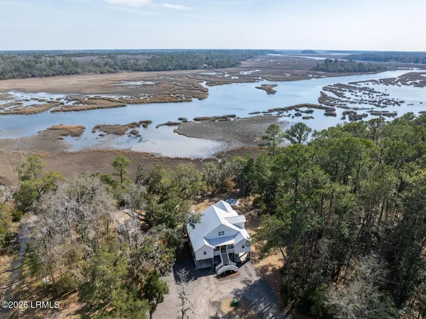 $1,179,000 | 34 Huspah Court North, Seabrook, SC 29940