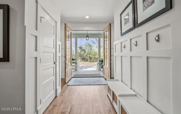 $1,179,000 | 34 Huspah Court North, Seabrook, SC 29940