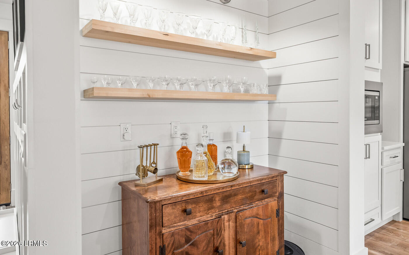 34 Huspah Court North Seabrook, SC 29940 - Photo 10 of 40 Wet Bar
