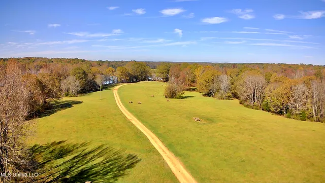 $1,279,000 | 29195 Highway 4, Coldwater, MS 38618