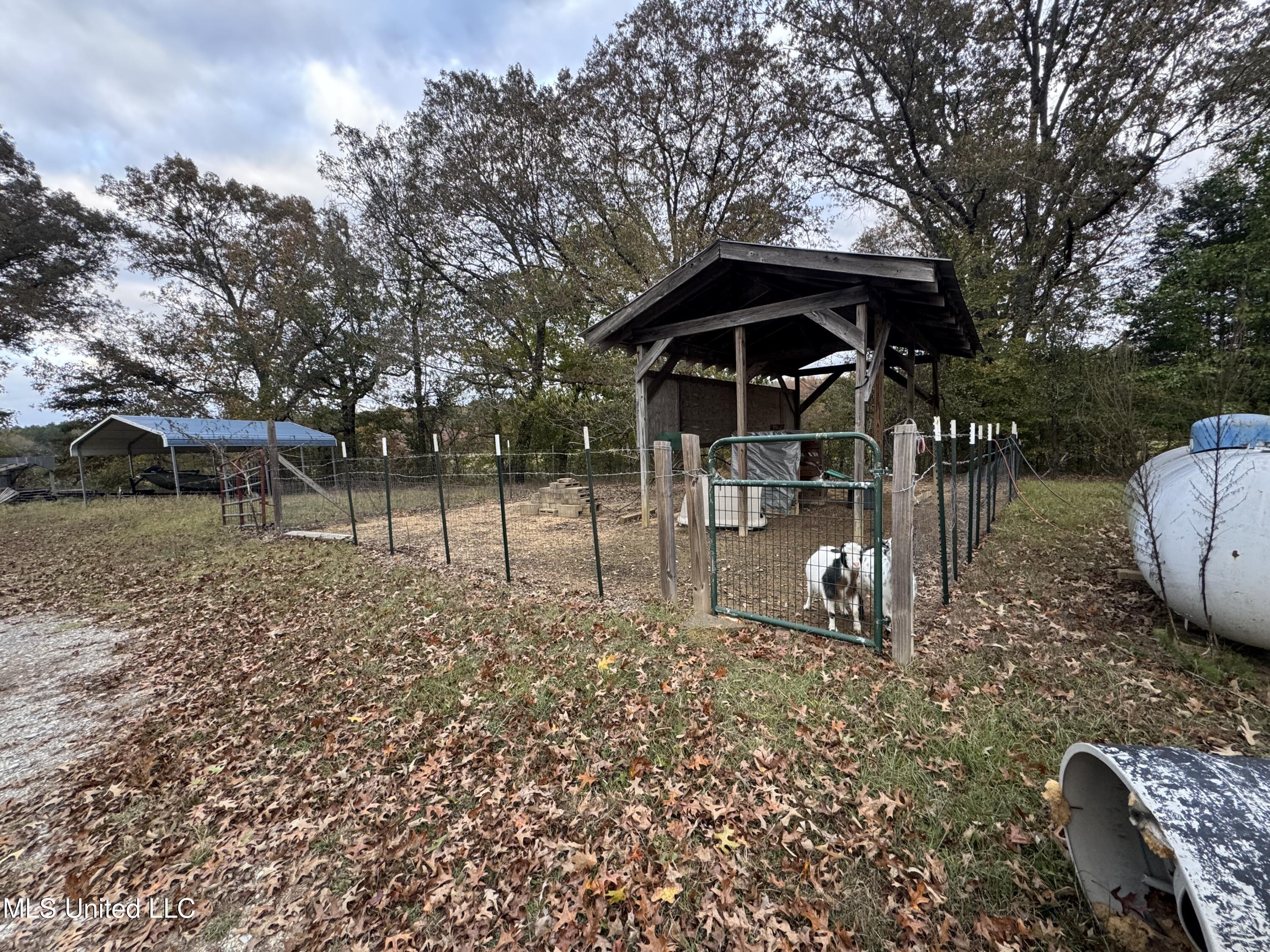 29195 Highway 4 Coldwater, MS 38618 - Photo 35 of 52 IMG_1107
