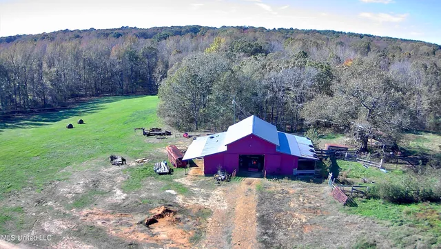 $1,279,000 | 29195 Highway 4, Coldwater, MS 38618