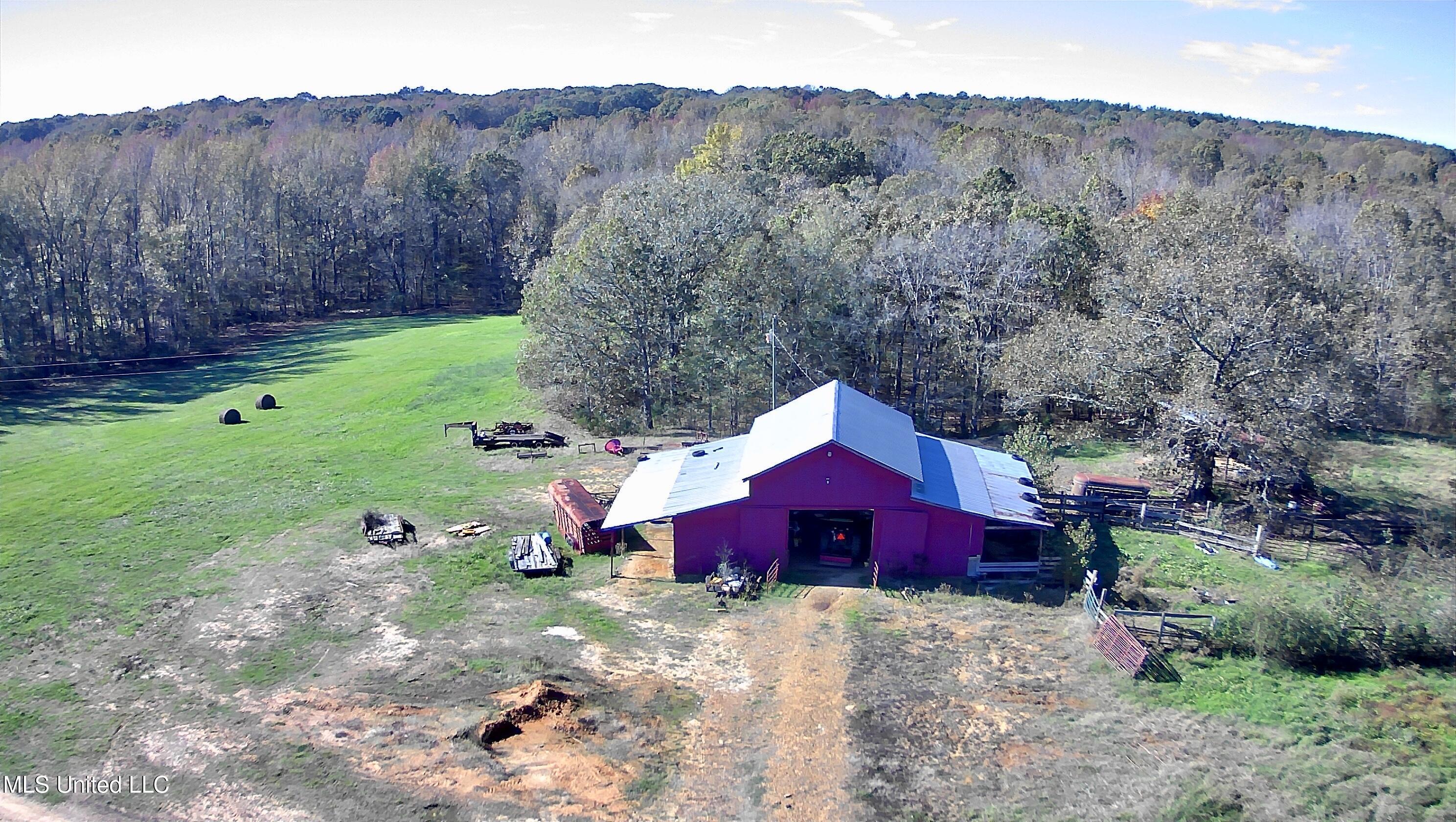 29195 Highway 4 Coldwater, MS 38618 - Photo 5 of 52 IMG_1158