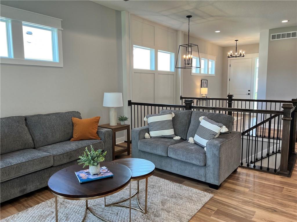 4510 Southwest Fenwick Road Lee's Summit, MO 64083 - Photo 18 of 42