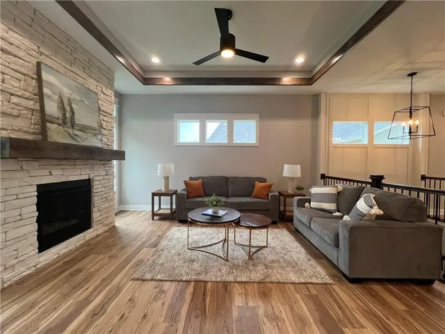 $550,000 | 4510 Southwest Fenwick Road, Lee's Summit, MO 64083