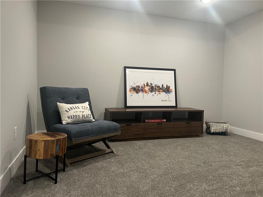 4510 Southwest Fenwick Road Lee's Summit, MO 64083 - Photo 30 of 42