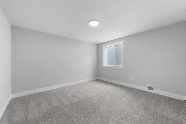 $550,000 | 4510 Southwest Fenwick Road, Lee's Summit, MO 64083