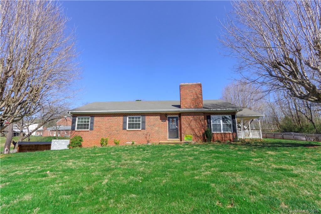 322 3rd Street Ronda, NC 28670 - Photo 1 of 28 Gallery Image 1