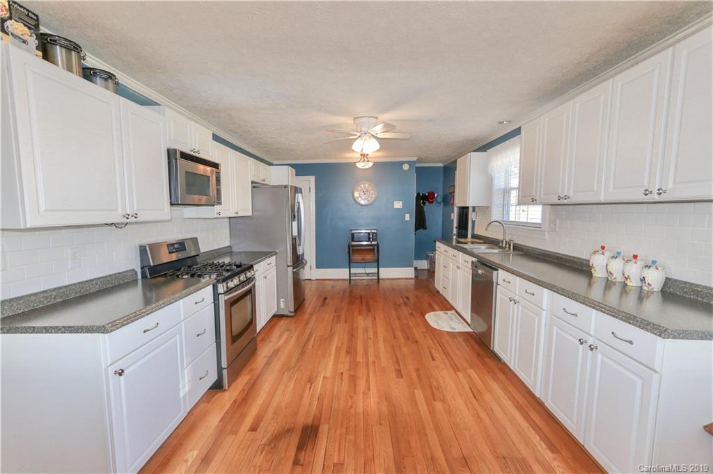 322 3rd Street Ronda, NC 28670 - Photo 11 of 28 Gallery Image 11