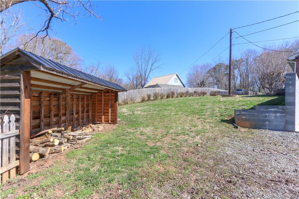 322 3rd Street Ronda, NC 28670 - Photo 27 of 28 Gallery Image 27