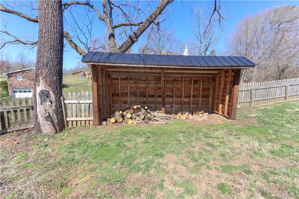 322 3rd Street Ronda, NC 28670 - Photo 28 of 28 Gallery Image 28