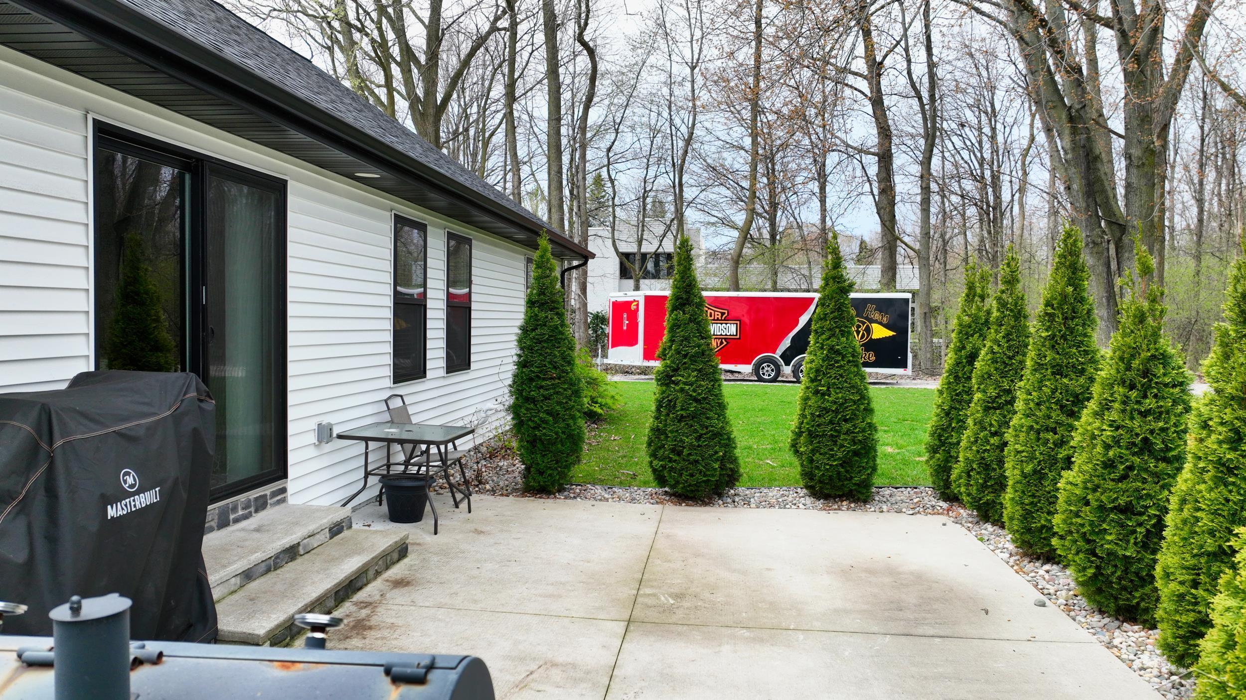 1266 West Freeland Road Bay City, MI 48706 - Photo 11 of 58