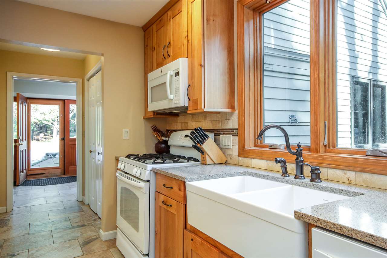 392 Forest Road St. George, VT 05495 - Photo 6 of 40