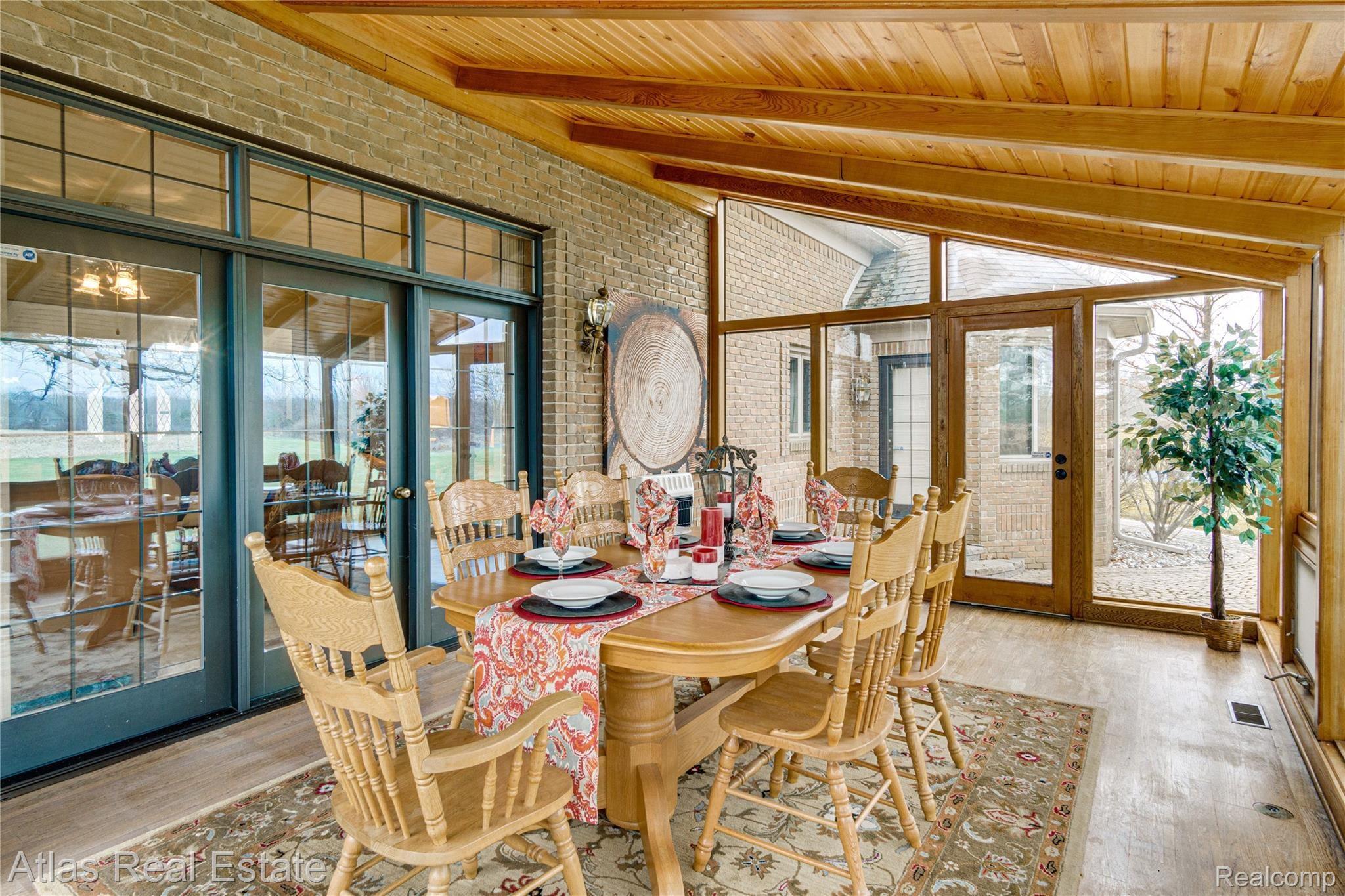 7217 Perry Road Grand Blanc, MI 48439 - Photo 47 of 84 Interiors (22 of 59).jpg