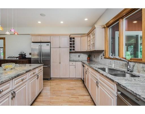 29 Marshall Road Milton, MA 02186 - Photo 17 of 32 Gallery Image 17