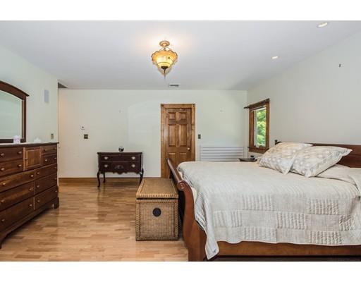29 Marshall Road Milton, MA 02186 - Photo 23 of 32 Gallery Image 23