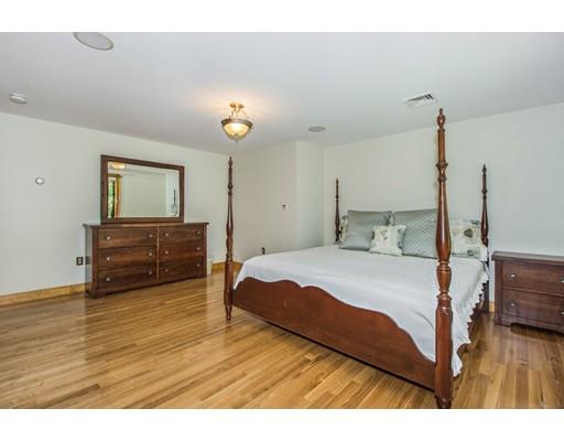 29 Marshall Road Milton, MA 02186 - Photo 28 of 32 Gallery Image 28
