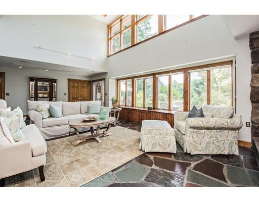 29 Marshall Road Milton, MA 02186 - Photo 7 of 32 Gallery Image 7