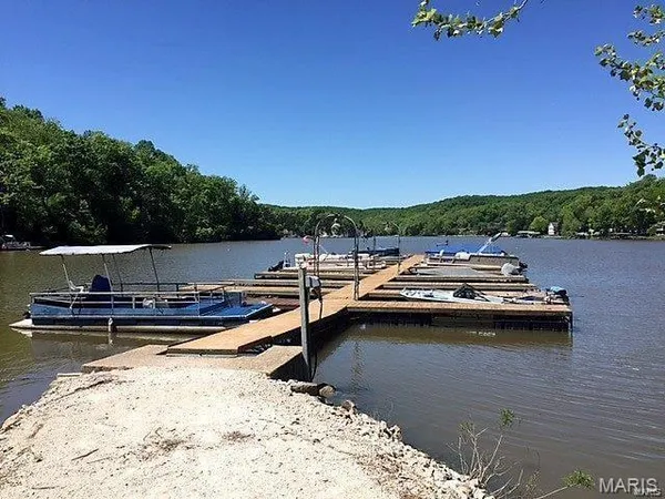 $13,900 | 513 Northgate Drive, New Florence, MO 63363