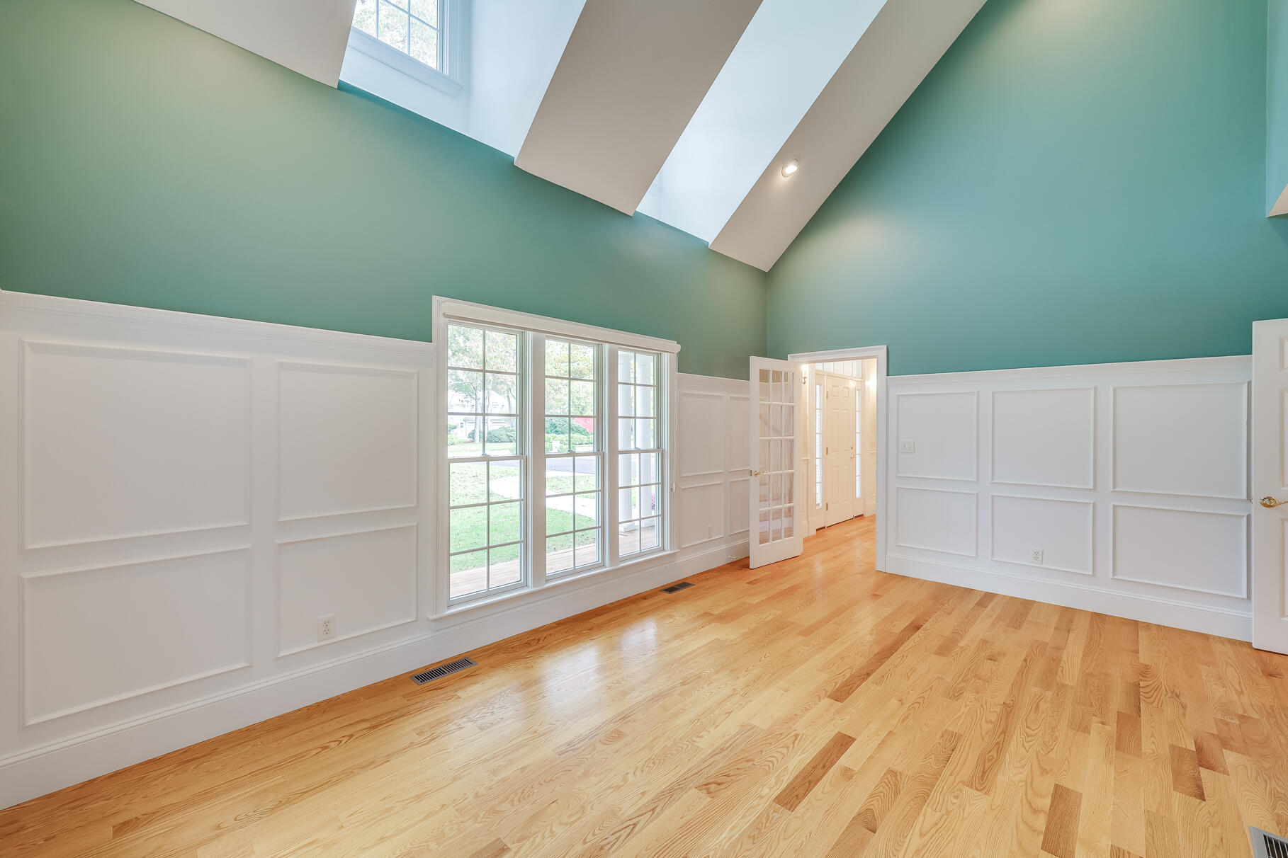 29 Reflection Drive Sandwich, MA 02563 - Photo 26 of 51 a view of an empty room with a window