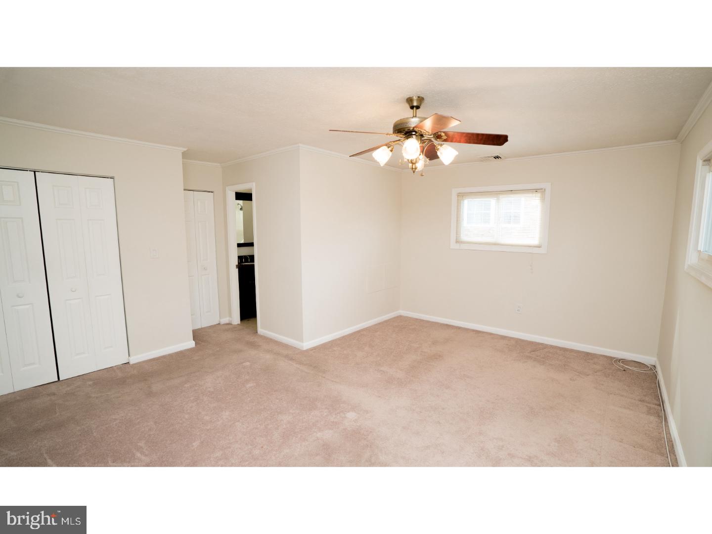 33 Hillside Road Levittown, PA 19056 - Photo 11 of 18 Gallery Image 11