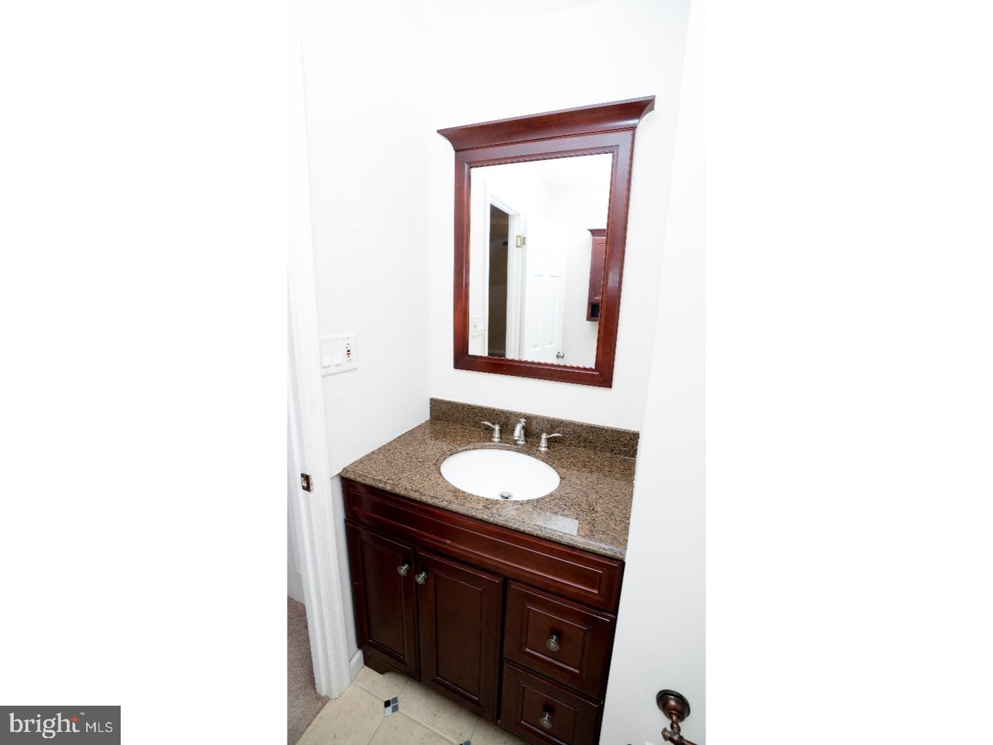 33 Hillside Road Levittown, PA 19056 - Photo 13 of 18 Gallery Image 13