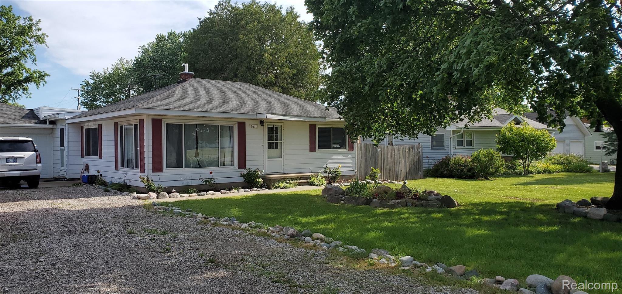 6911 Peck Road Lexington, MI 48450 - Photo 1 of 11 20210621_092335.jpg