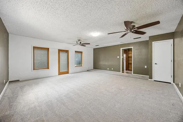 $409,000 | 806 Glenn Drive, Euless, TX 76039