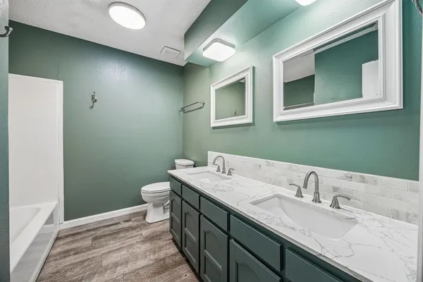 $409,000 | 806 Glenn Drive, Euless, TX 76039