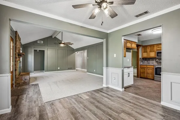 $409,000 | 806 Glenn Drive, Euless, TX 76039