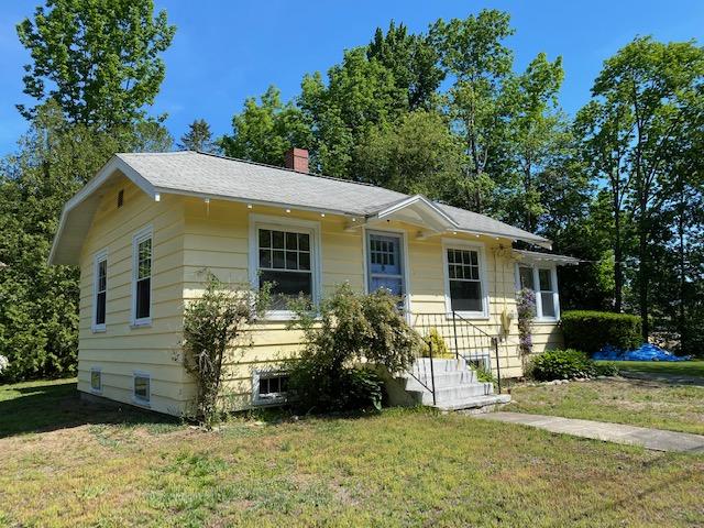 17 Madison Street Springvale, ME 04083 - Photo 2 of 18 2 mad