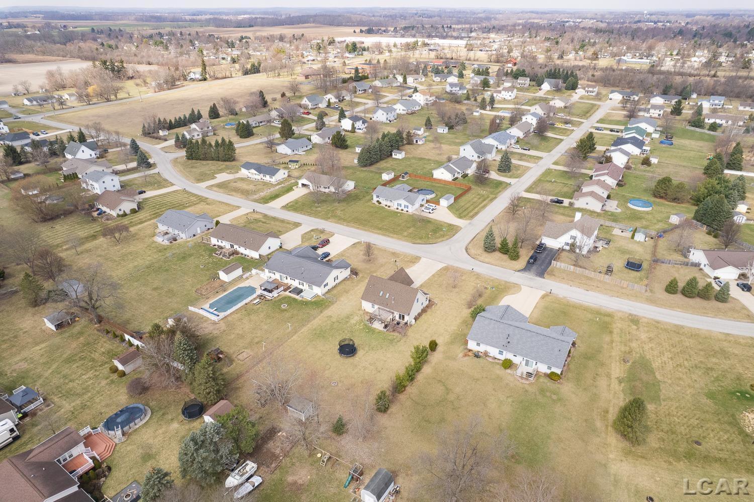 3114 Cobblestone Ridge Tecumseh, MI 49286 - Photo 55 of 55 50202421-f038cc49-32ff-45d5-8664-889dd74d2dcb.JPG