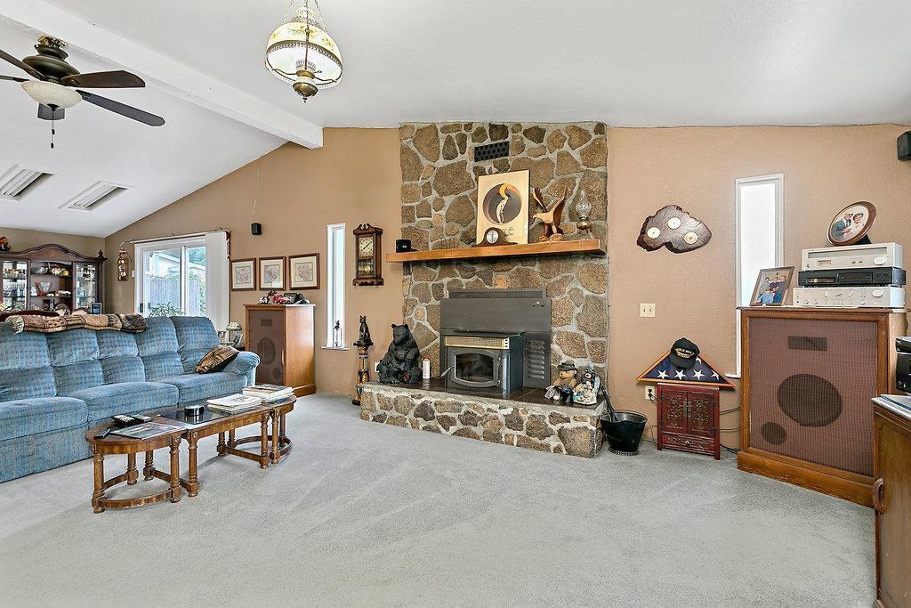 12353 Blackwell Road Central Point, OR 97502 - Photo 5 of 33 Additional Photo