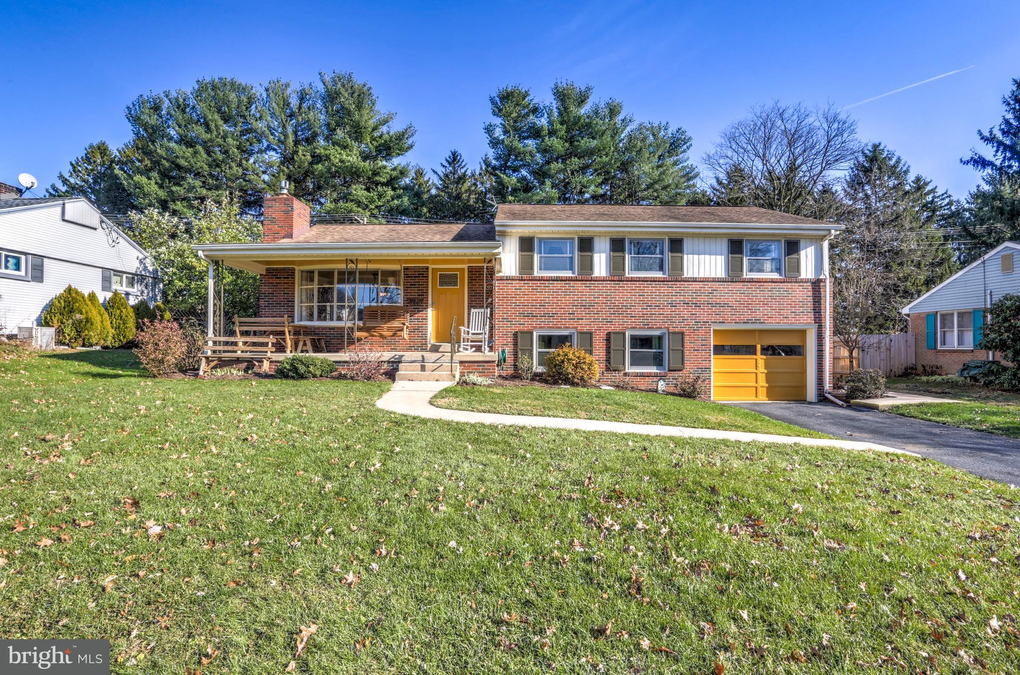 125 Wellington Road Lancaster, PA 17603 - Photo 1 of 30 Gallery Image 1