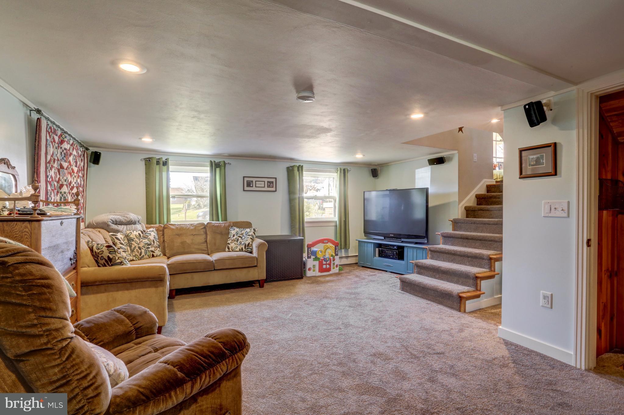 125 Wellington Road Lancaster, PA 17603 - Photo 24 of 30 Gallery Image 24