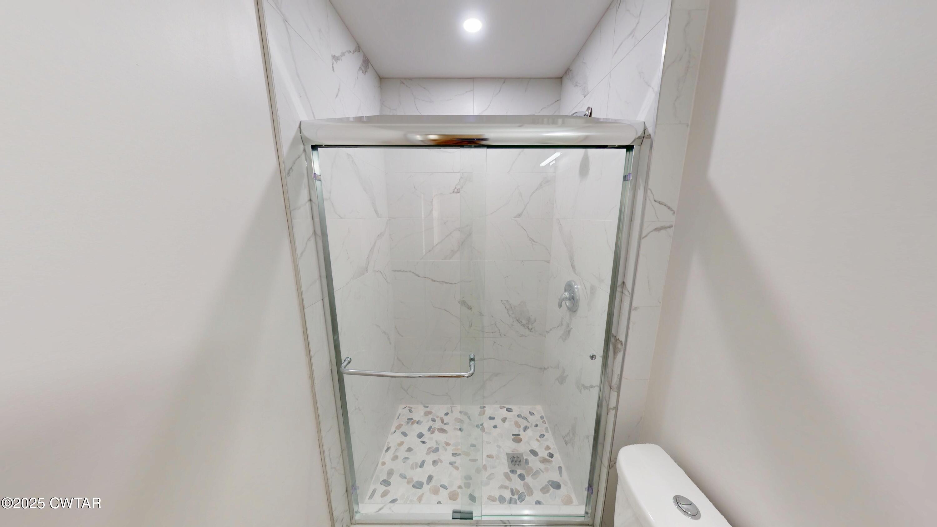 713 Jamestown Road Dyersburg, TN 38024 - Photo 16 of 33 713-Jamestown-Rd-06122025_161309