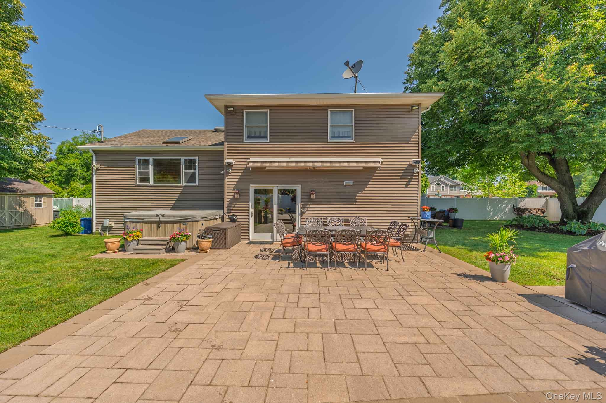 8 Feather Lane Commack, NY 11725 - Photo 31 of 50