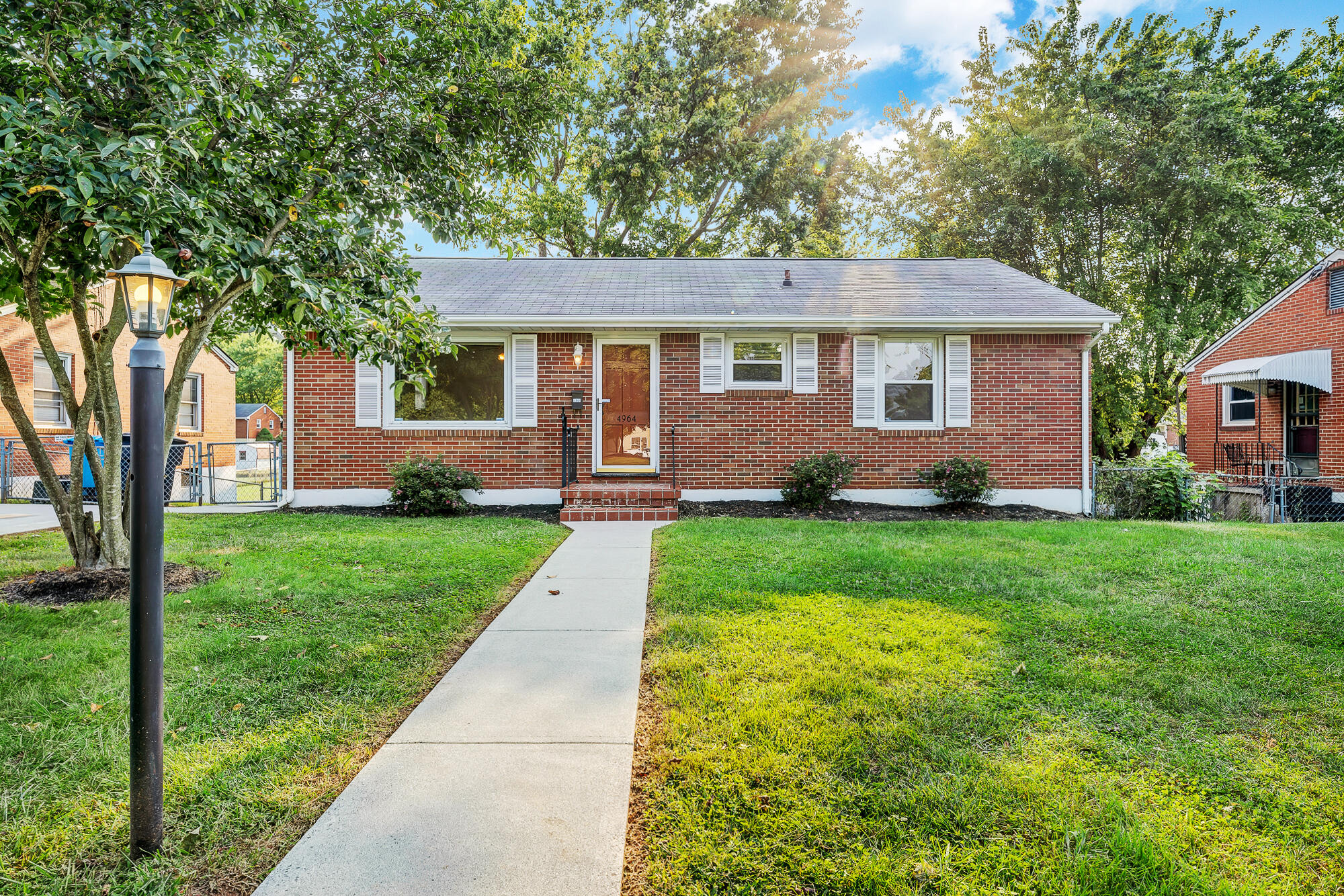 4964 Florist Road Roanoke, VA 24012 - Photo 1 of 32 Main
