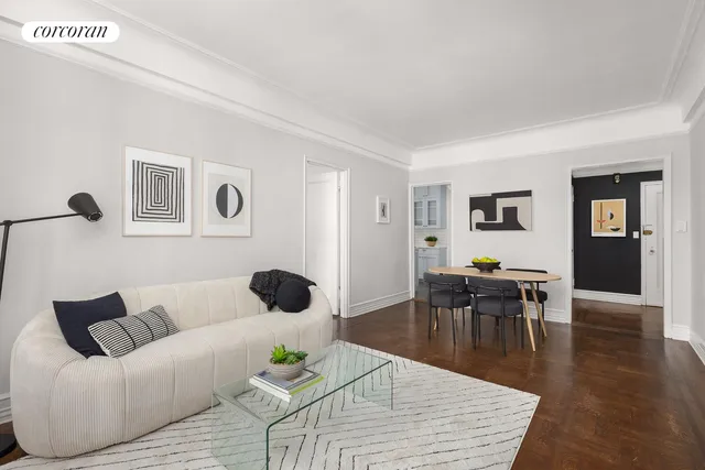 $875,000 | 221 West 82nd Street, Unit 2B | Upper West Side