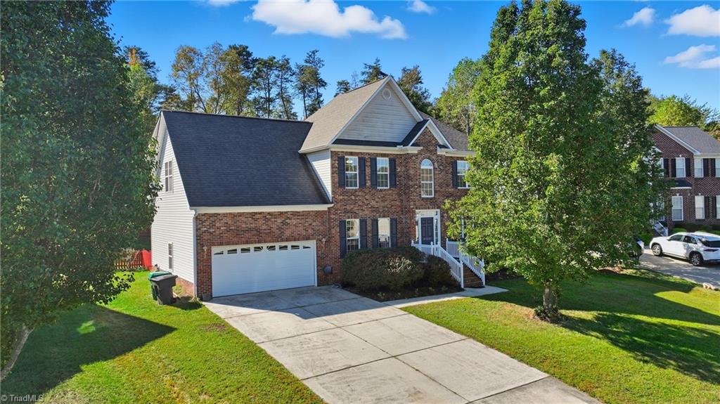 2166 Glen Cove Way High Point, NC 27265 - Photo 3 of 41