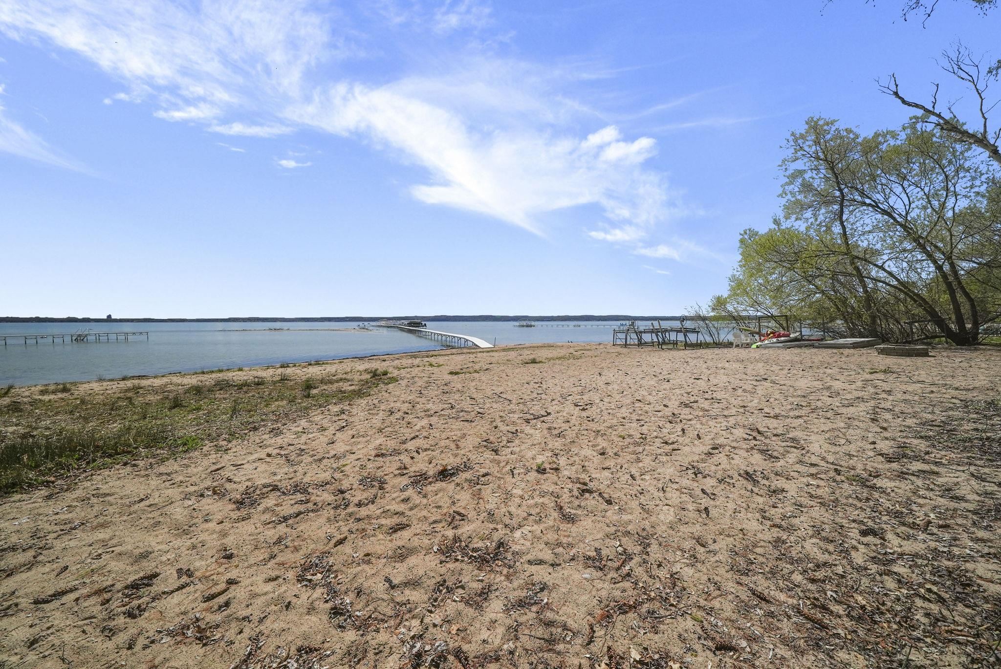547 Hidden Ridge Drive Traverse City, MI 49686 - Photo 82 of 86 1945387-ead2a021-4a41-4d32-a587-6a2fb167d23a.JPG