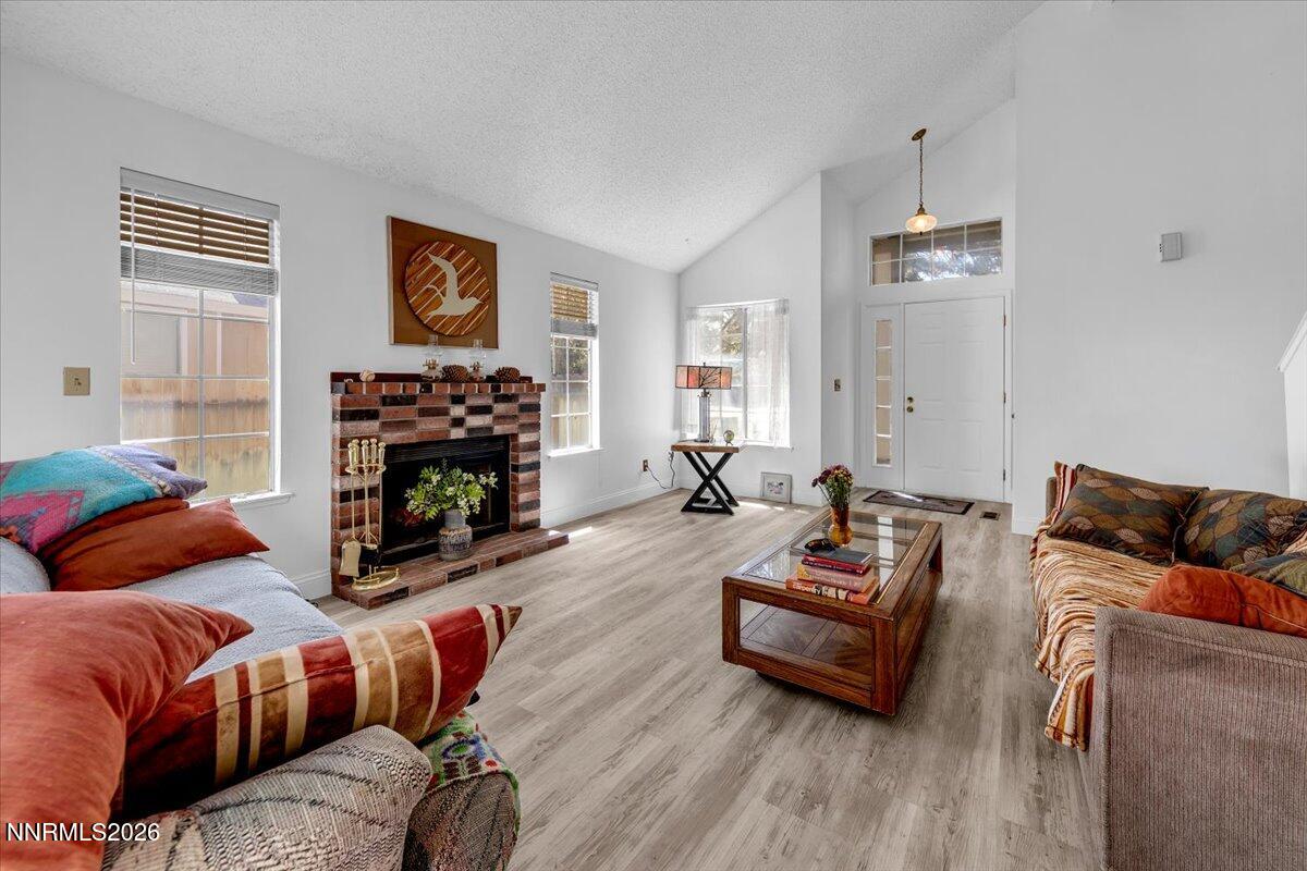 4349 Pescado Way Reno, NV 89502 - Photo 6 of 33 04-005